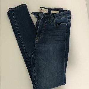 Hollister skinny jeans